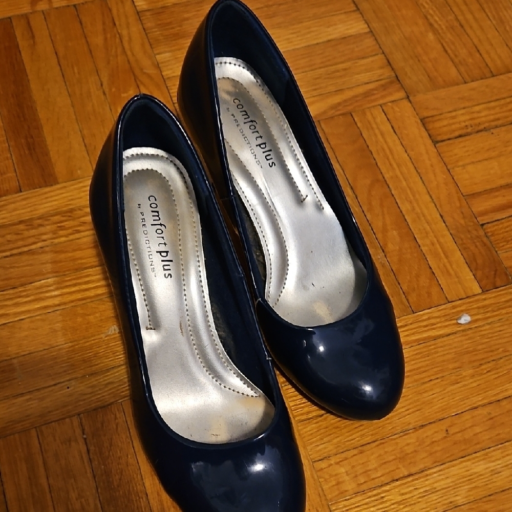 comfort plus by Predictions Women's Navy Pumps